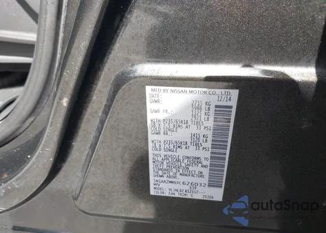 2015 Nissan Pathfinder S z USA, uszkodzony, nr VIN 5N1AR2MMXFC626032